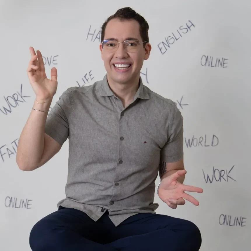 APRENDER INGLÊS NÃO PRECISA SER COMPLICADO